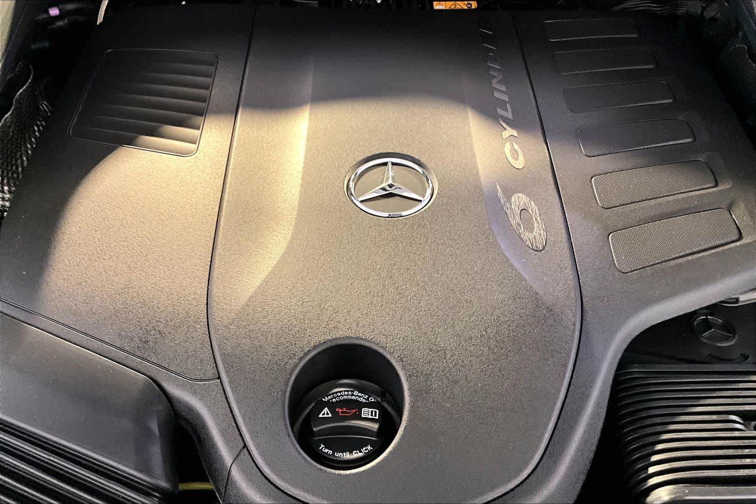 New 2026 Mercedes-Benz GLS 450 4MATIC image 15