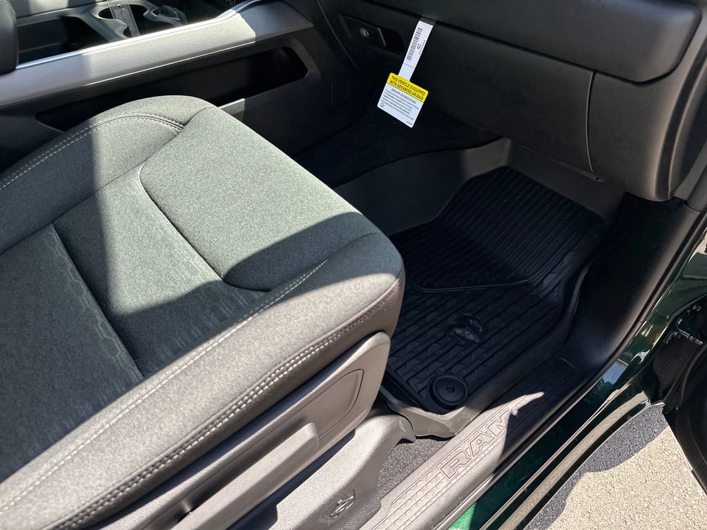 New 2026 RAM 1500 Lone Star AWD/4WD image 37