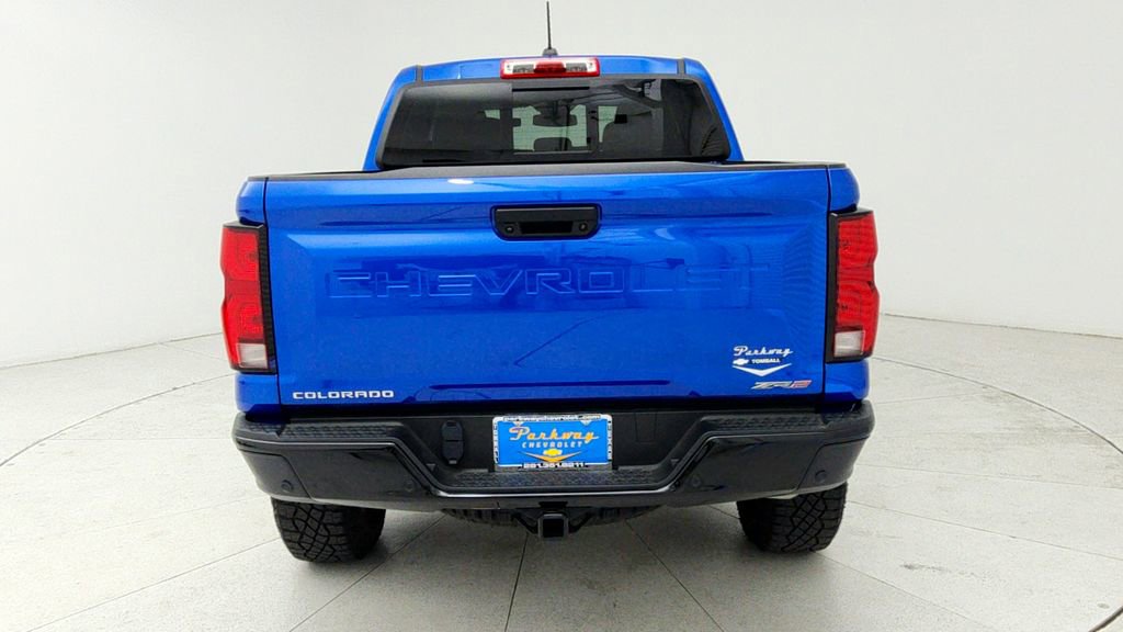 Certified 2024 Chevrolet Colorado ZR2 w/ Technology Package AWD/4WD image 7