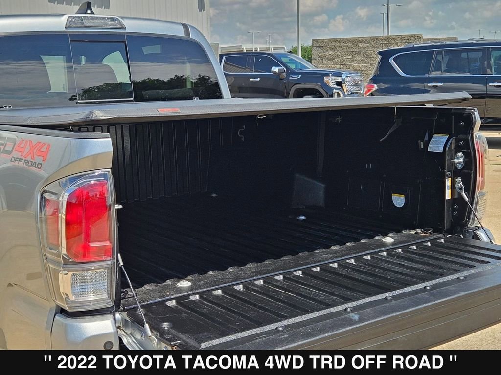 Used 2022 Toyota Tacoma TRD Off-Road w/ Technology Package AWD/4WD image 29