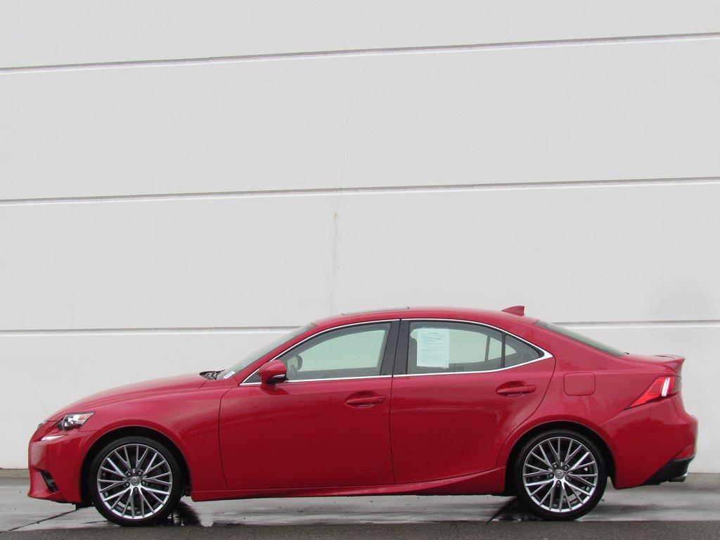 Used 2016 Lexus IS 300 AWD image 4
