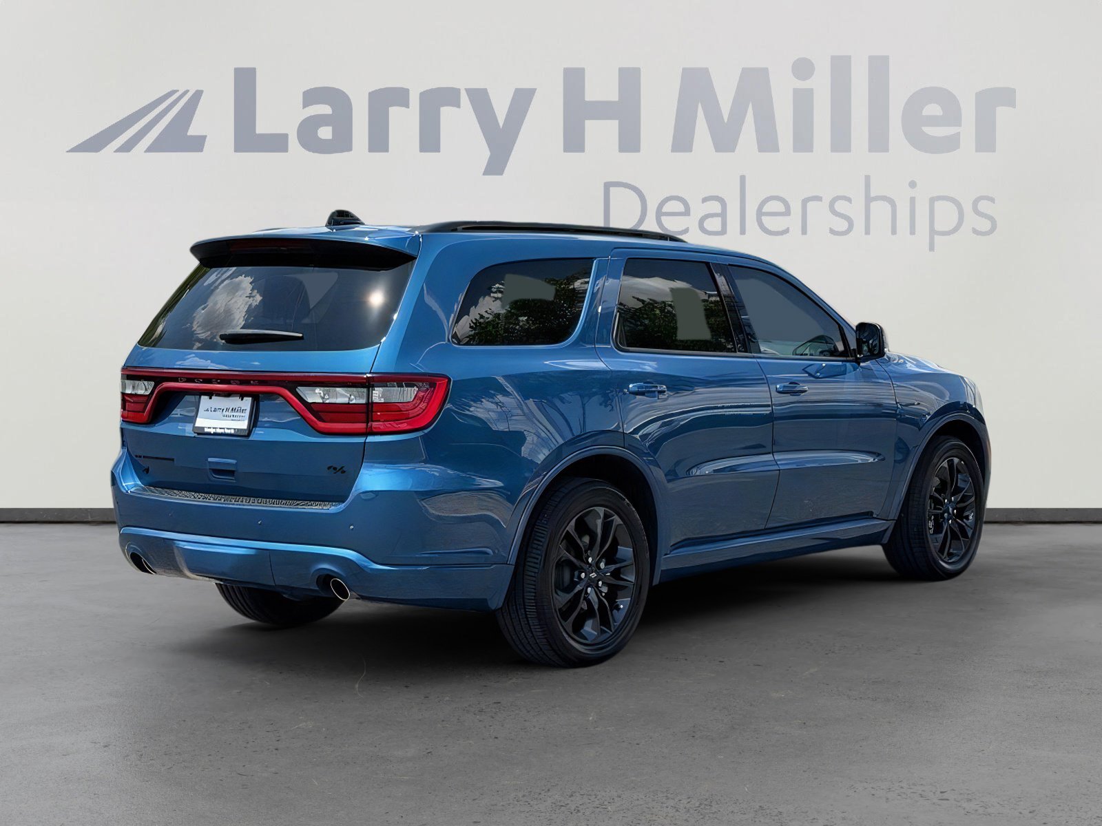 Used 2025 Dodge Durango R/T AWD/4WD image 6