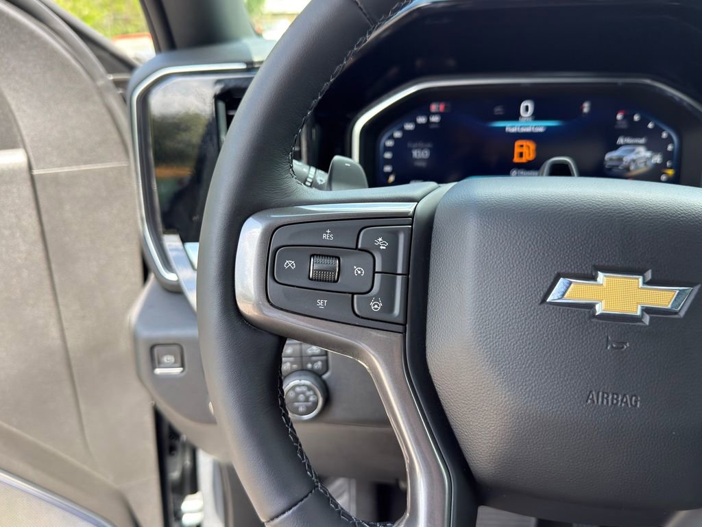 Used 2026 Chevrolet Silverado 1500 High Country w/ Technology Package image 21