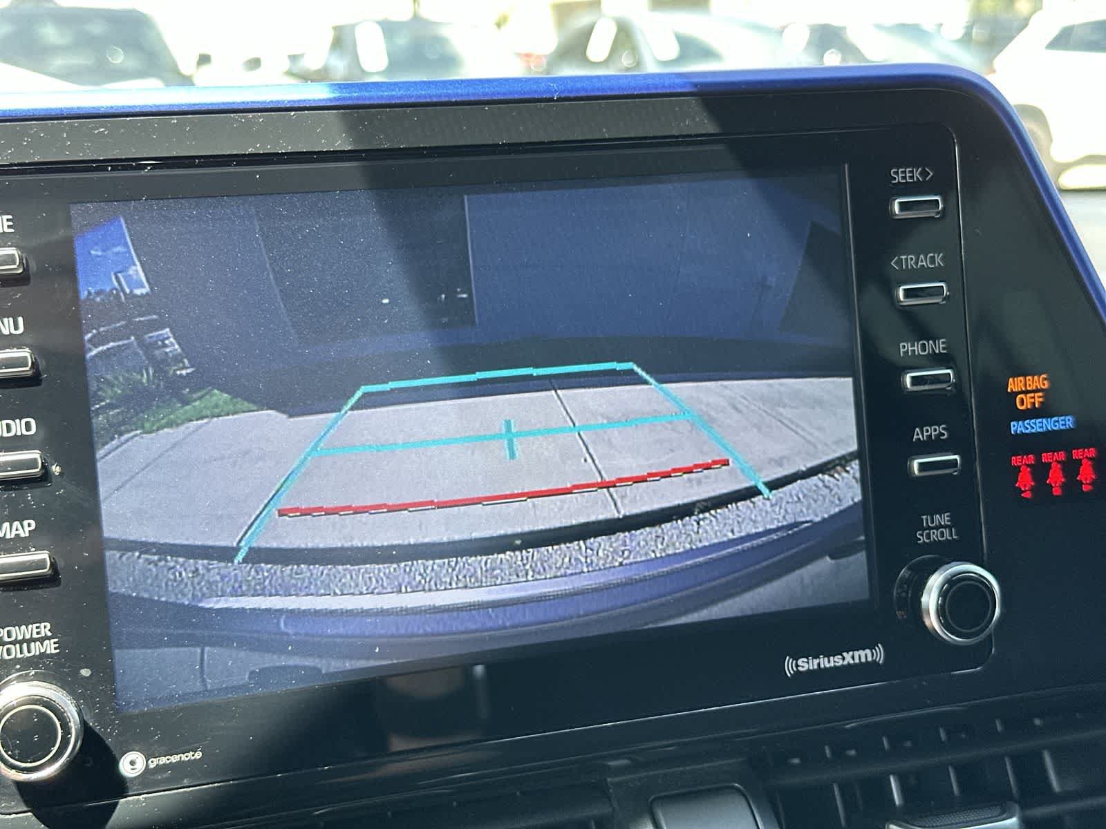 Used 2020 Toyota C-HR XLE FWD image 26