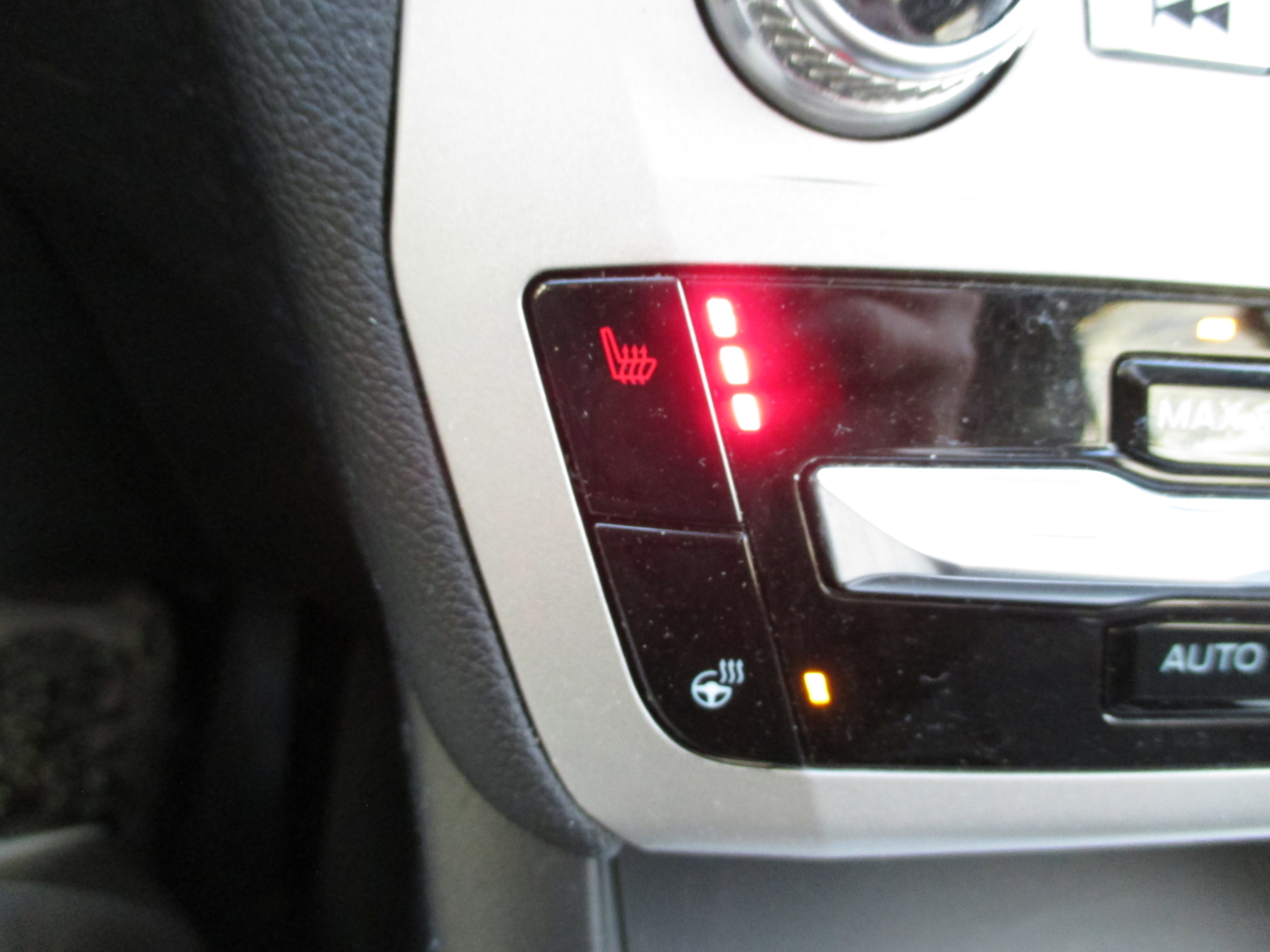 Used 2022 Ford Explorer Timberline w/ Timberline Technology Package image 25