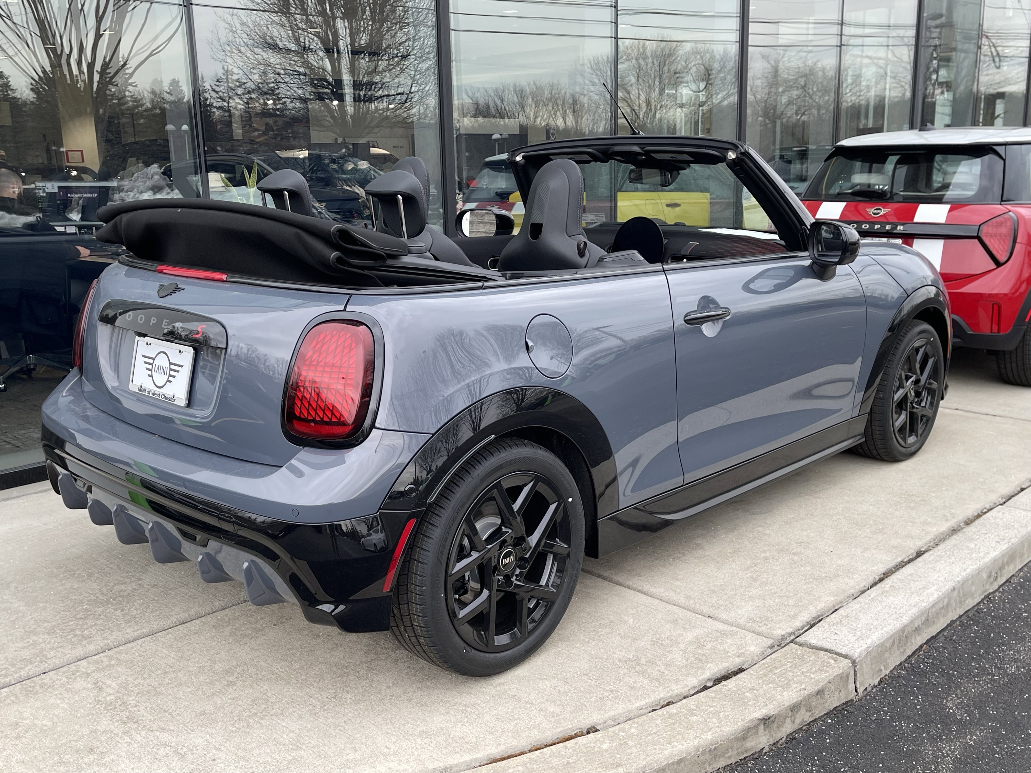 New 2026 MINI Cooper S image 2