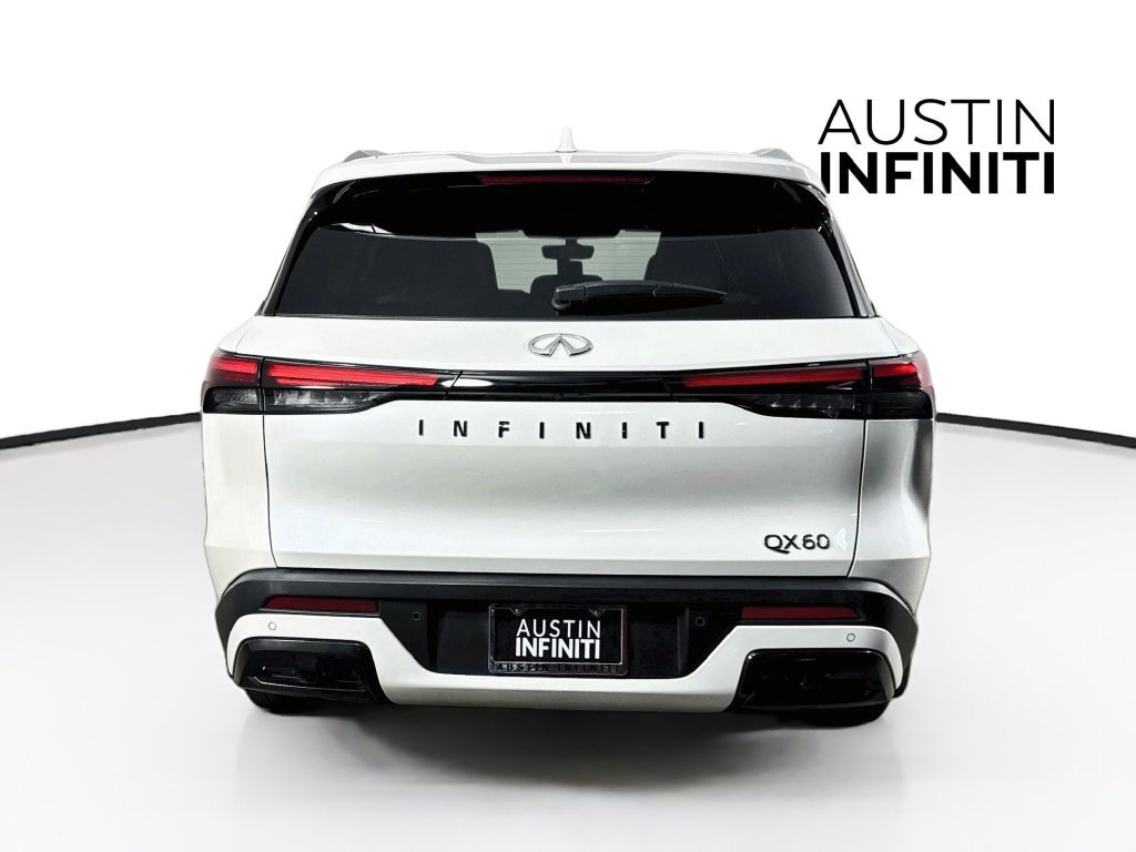 Certified 2024 INFINITI QX60 Luxe w/ Performance Audio Package FWD image 9