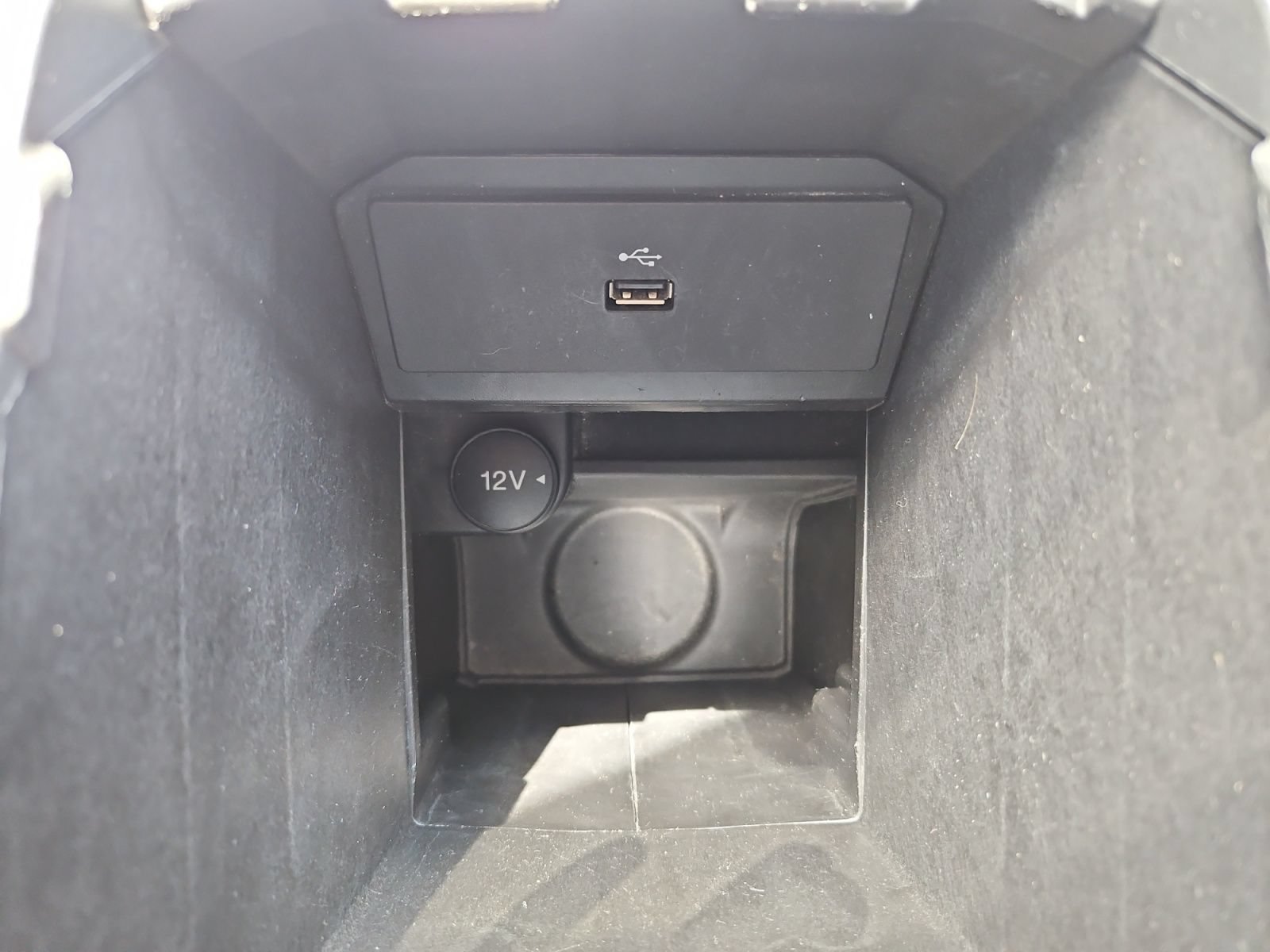 Used 2016 Ford Escape S FWD image 19