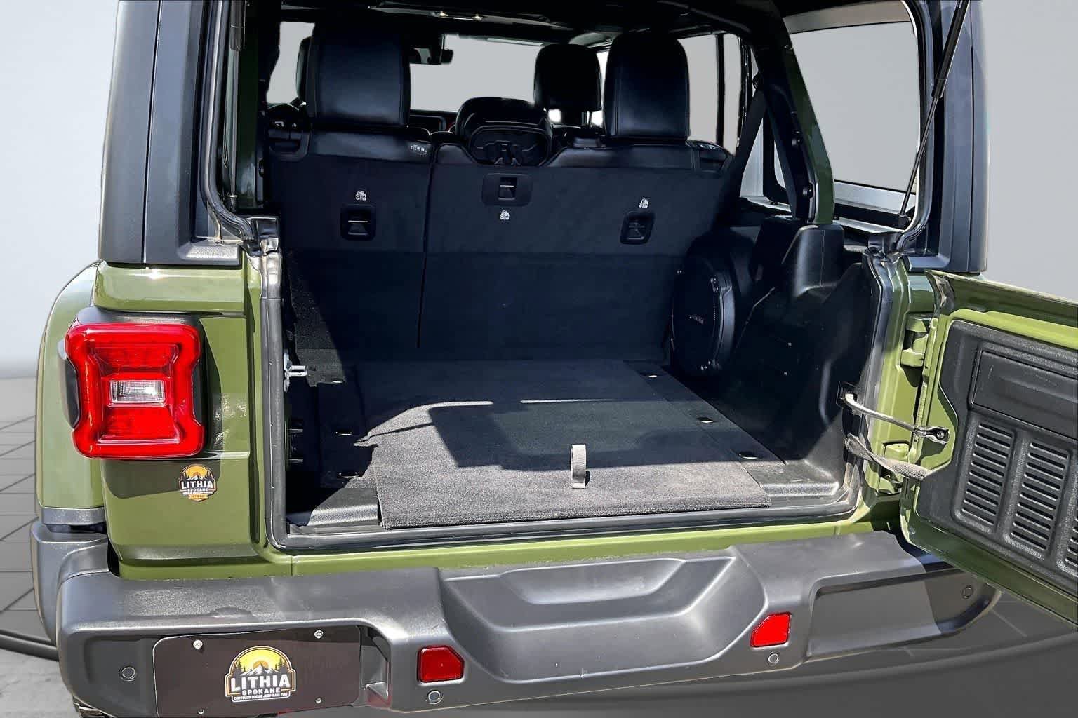 Used 2021 Jeep Wrangler Unlimited Rubicon AWD/4WD image 19