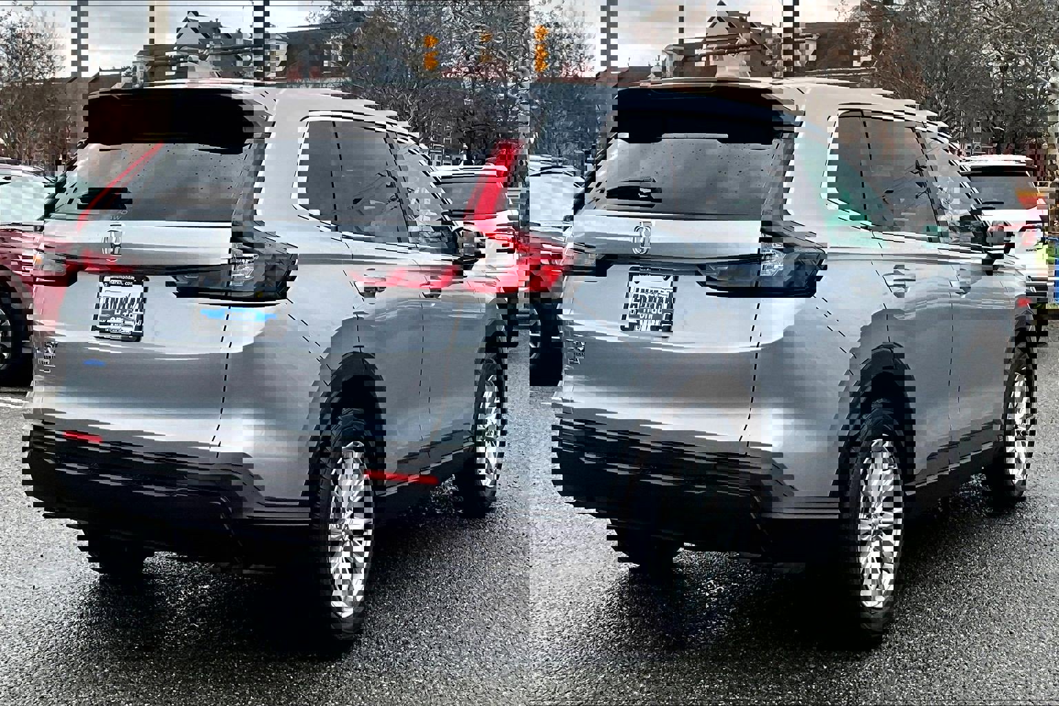 Used 2023 Honda CR-V EX image 2