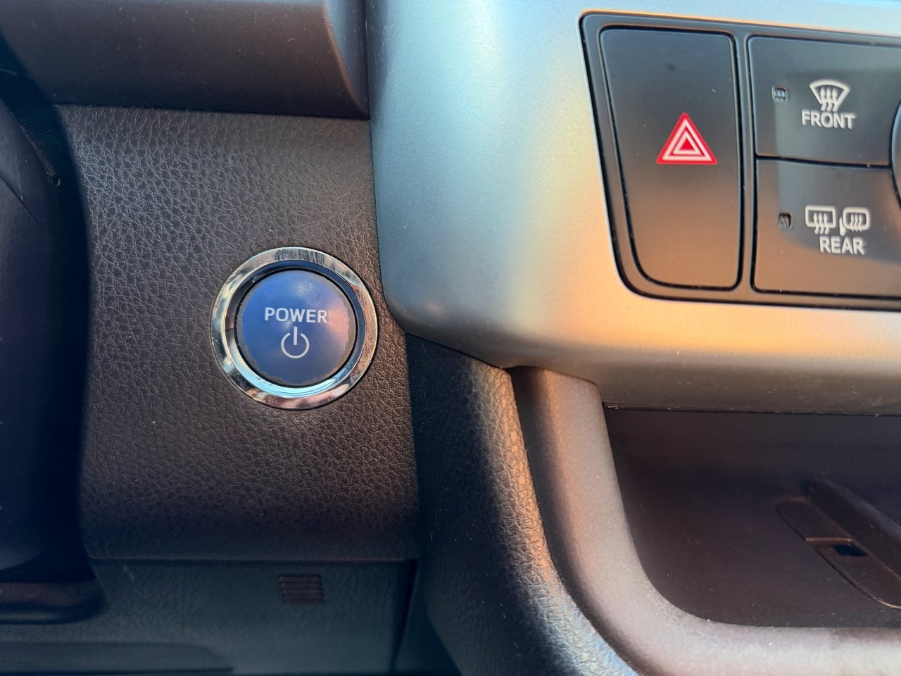 Used 2016 Toyota Highlander Limited image 45