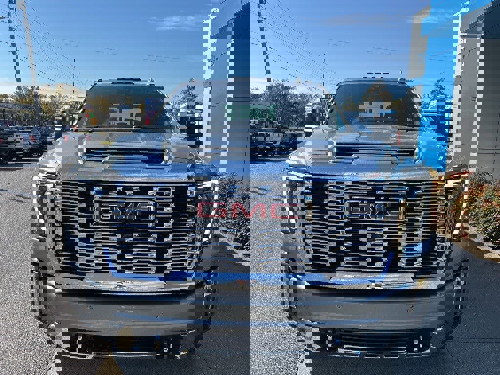 Used 2024 GMC Sierra 2500 Denali w/ Technology Package image 4