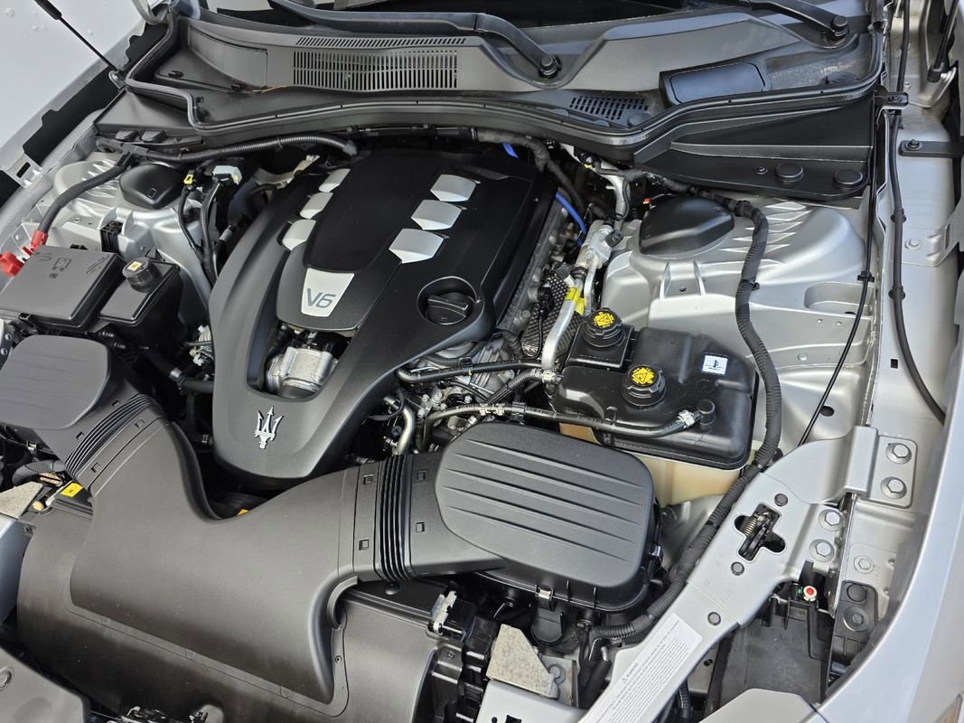 Used 2017 Maserati Ghibli RWD image 35