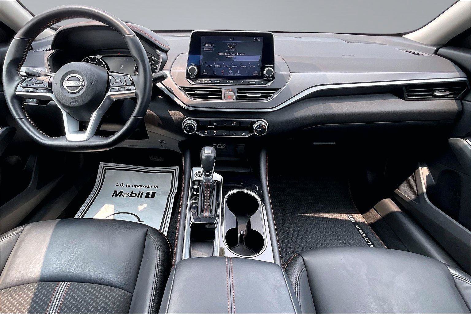 Certified 2025 Nissan Altima 2.5 SR FWD image 17