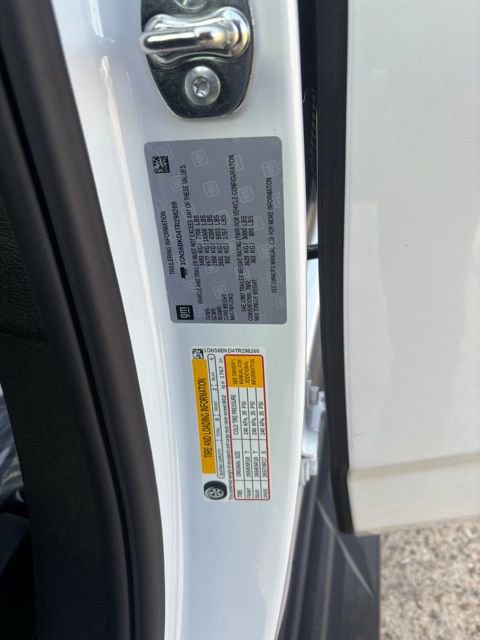 New 2026 Chevrolet Suburban LS image 13