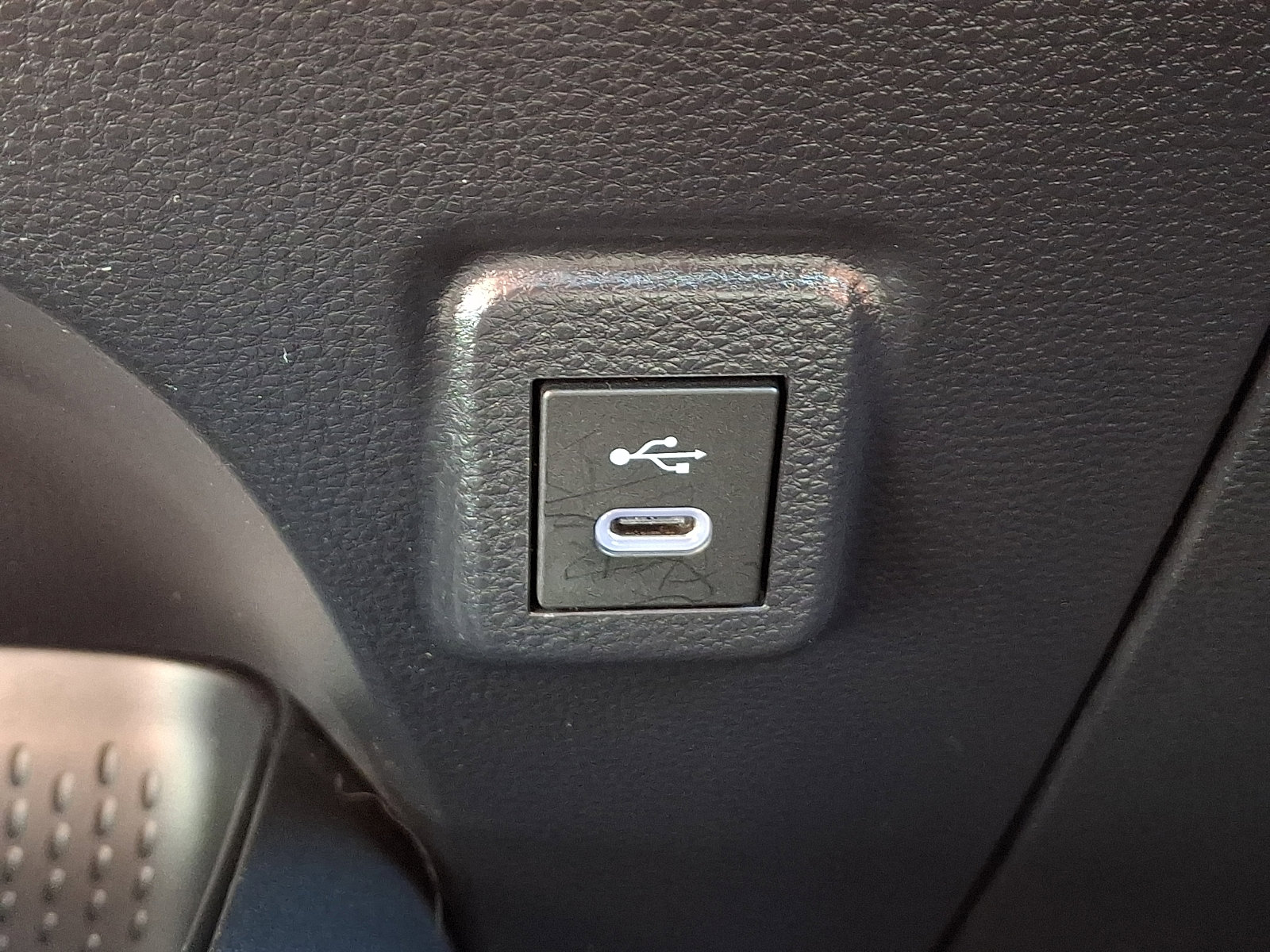 Used 2024 Toyota Corolla LE image 22