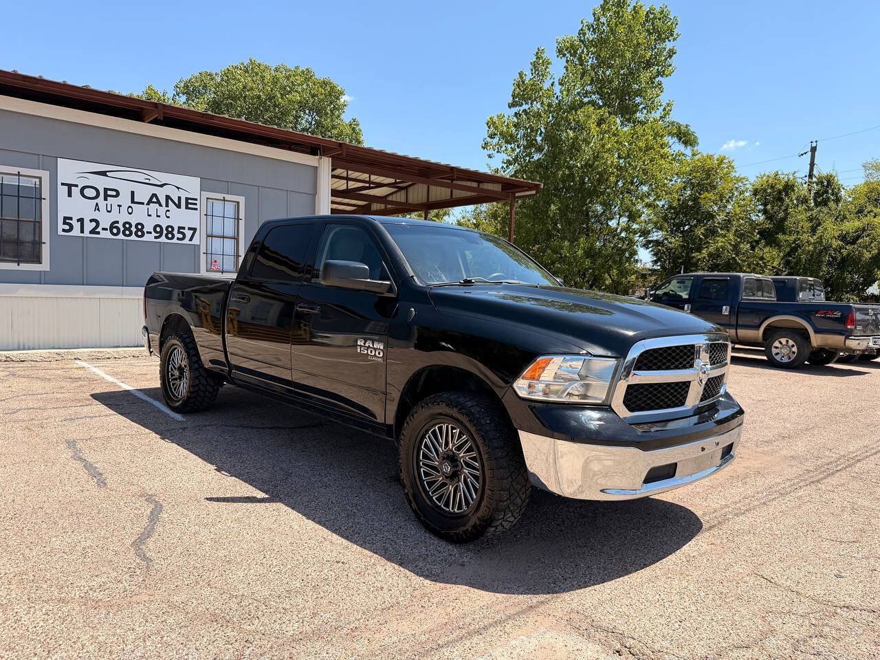 Used 2019 RAM 1500 Classic SLT RWD image 4
