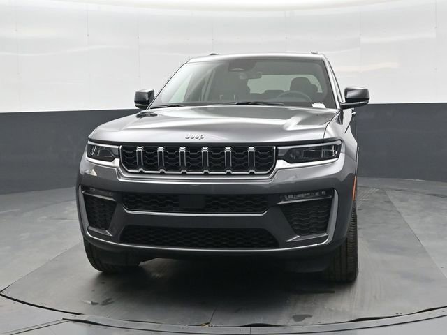 New 2026 Jeep Grand Cherokee Limited w/ Trailer Tow Package image 8