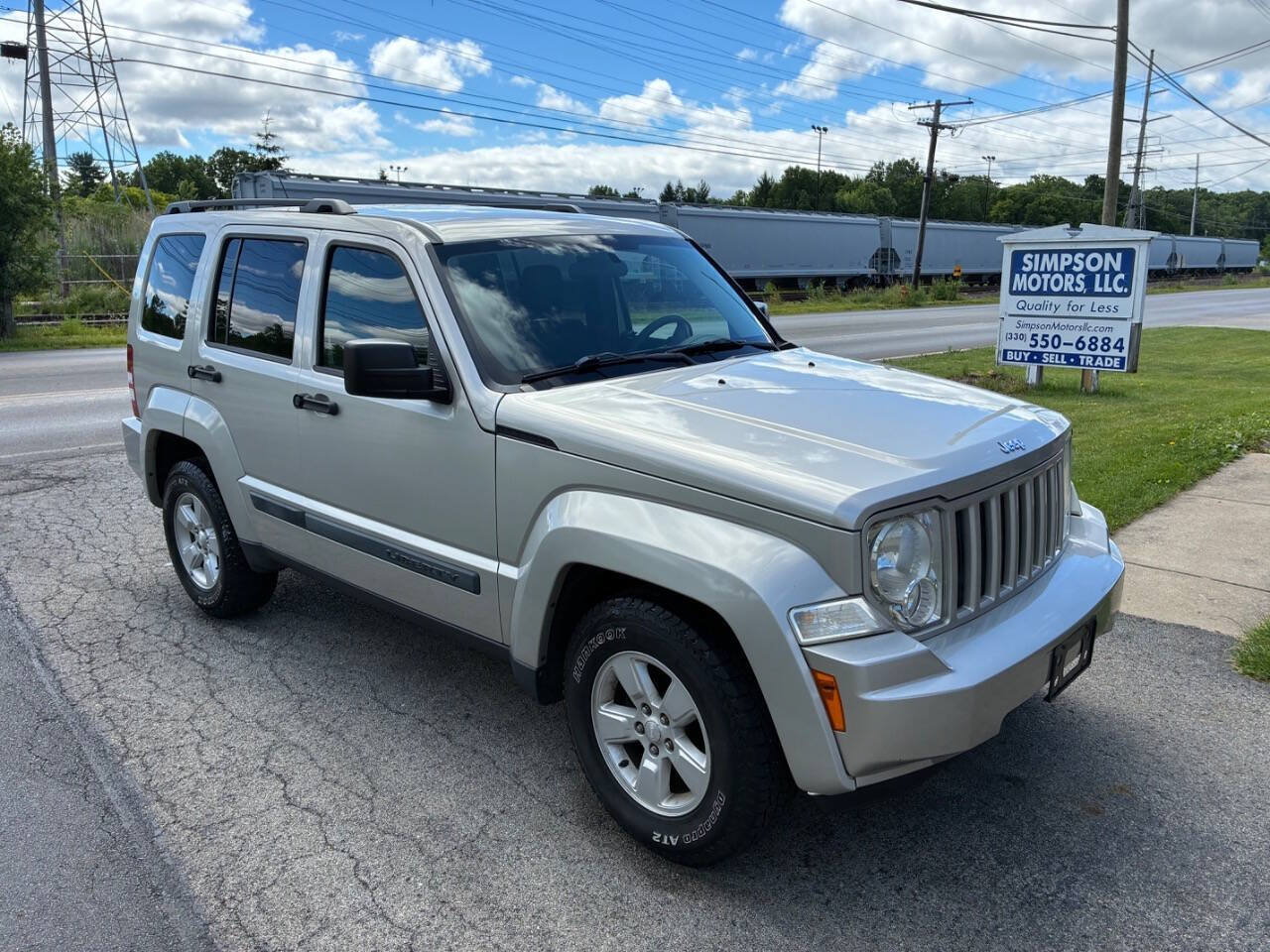 Used 2009 Jeep Liberty Sport w/ Popular Equipment Group AWD/4WD image 1