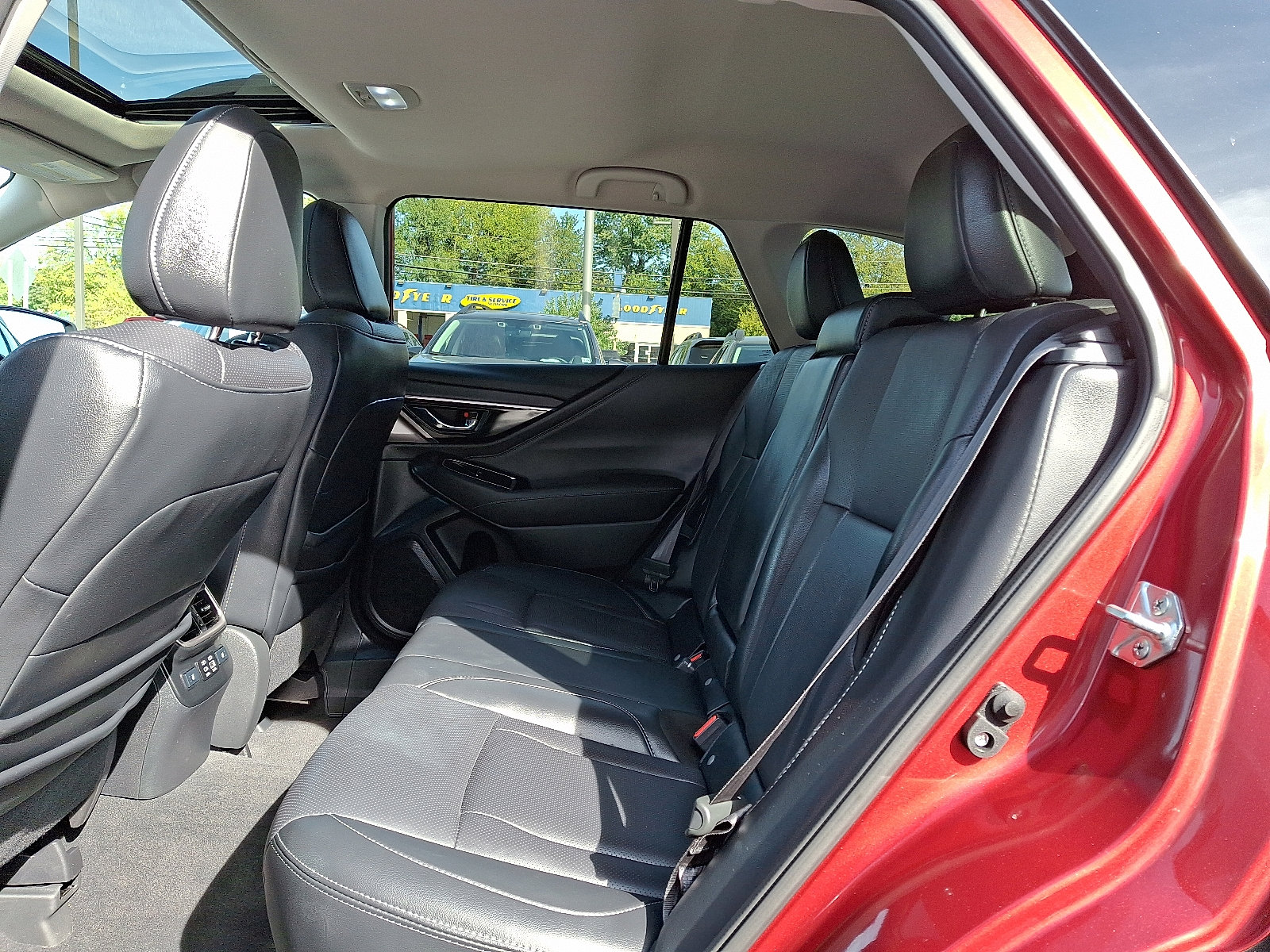 Certified 2024 Subaru Outback Limited image 10