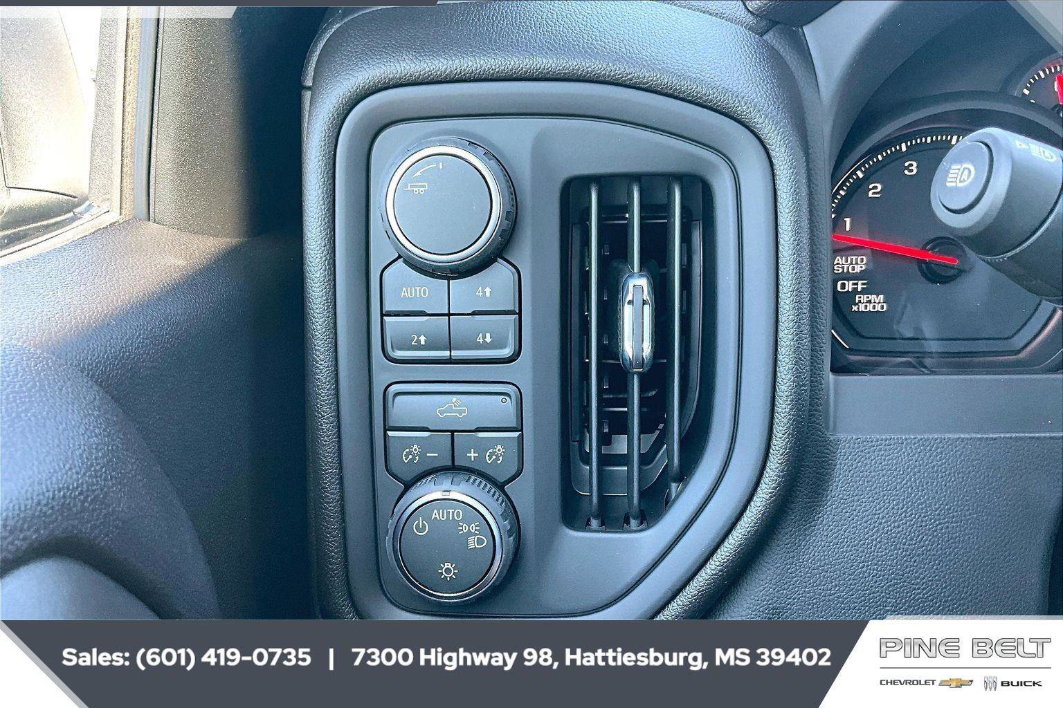 New 2026 Chevrolet Silverado 1500 W/T w/ WT Value Package image 23