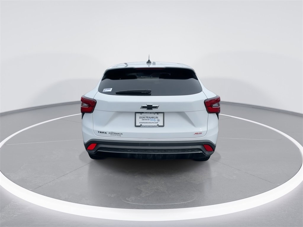 New 2026 Chevrolet Trax RS w/ Driver Confidence Package image 7