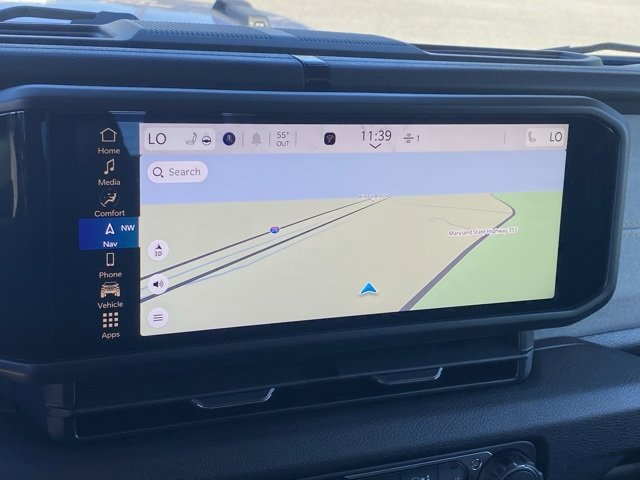 New 2025 Jeep Gladiator Sport image 3