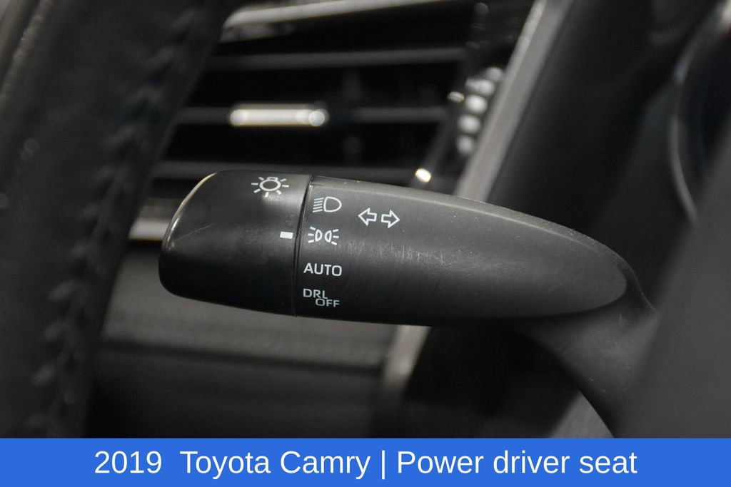 Used 2019 Toyota Camry SE w/ Audio Package image 10
