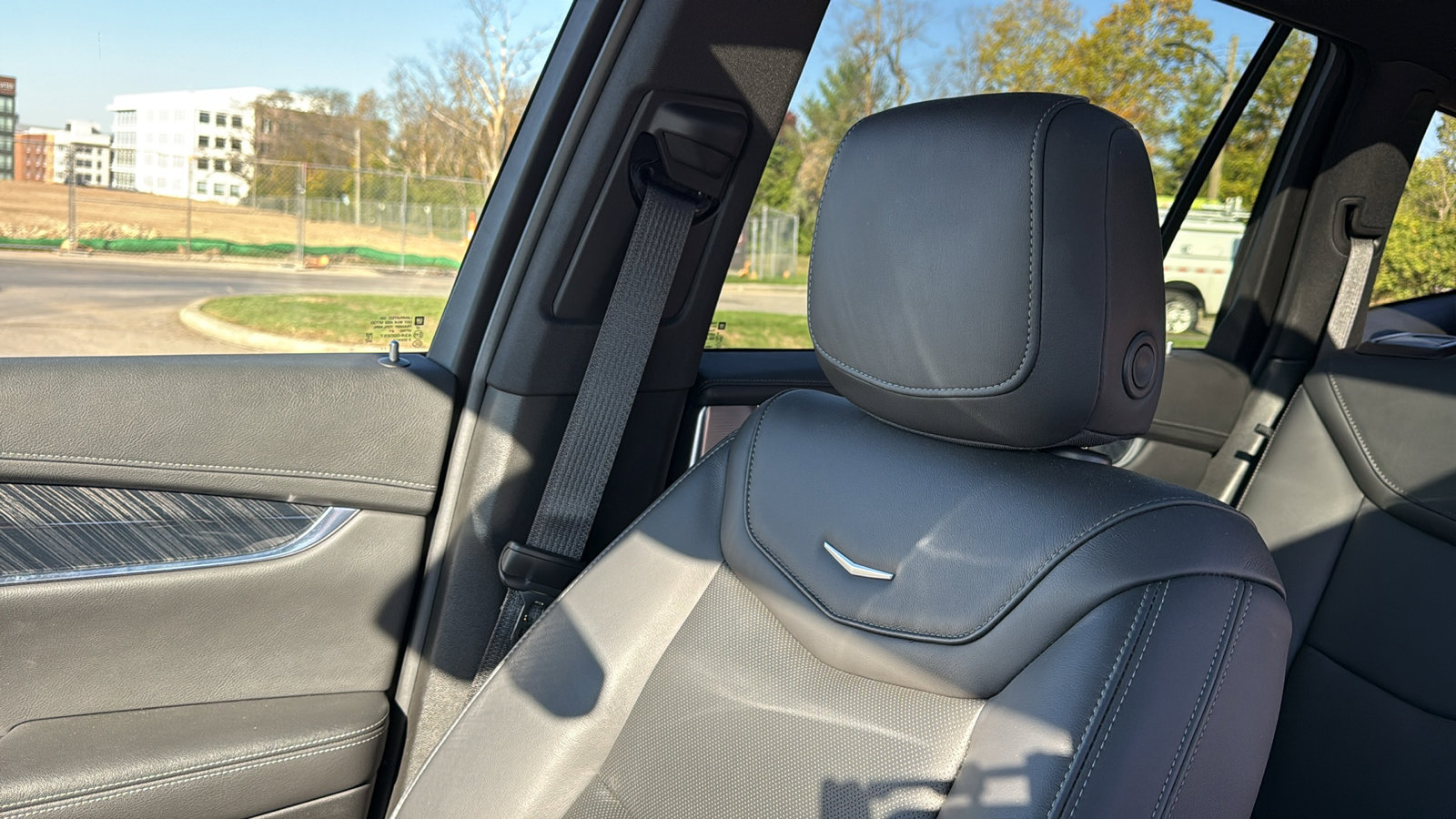 Used 2022 Cadillac XT6 Premium Luxury w/ Technology Package image 24