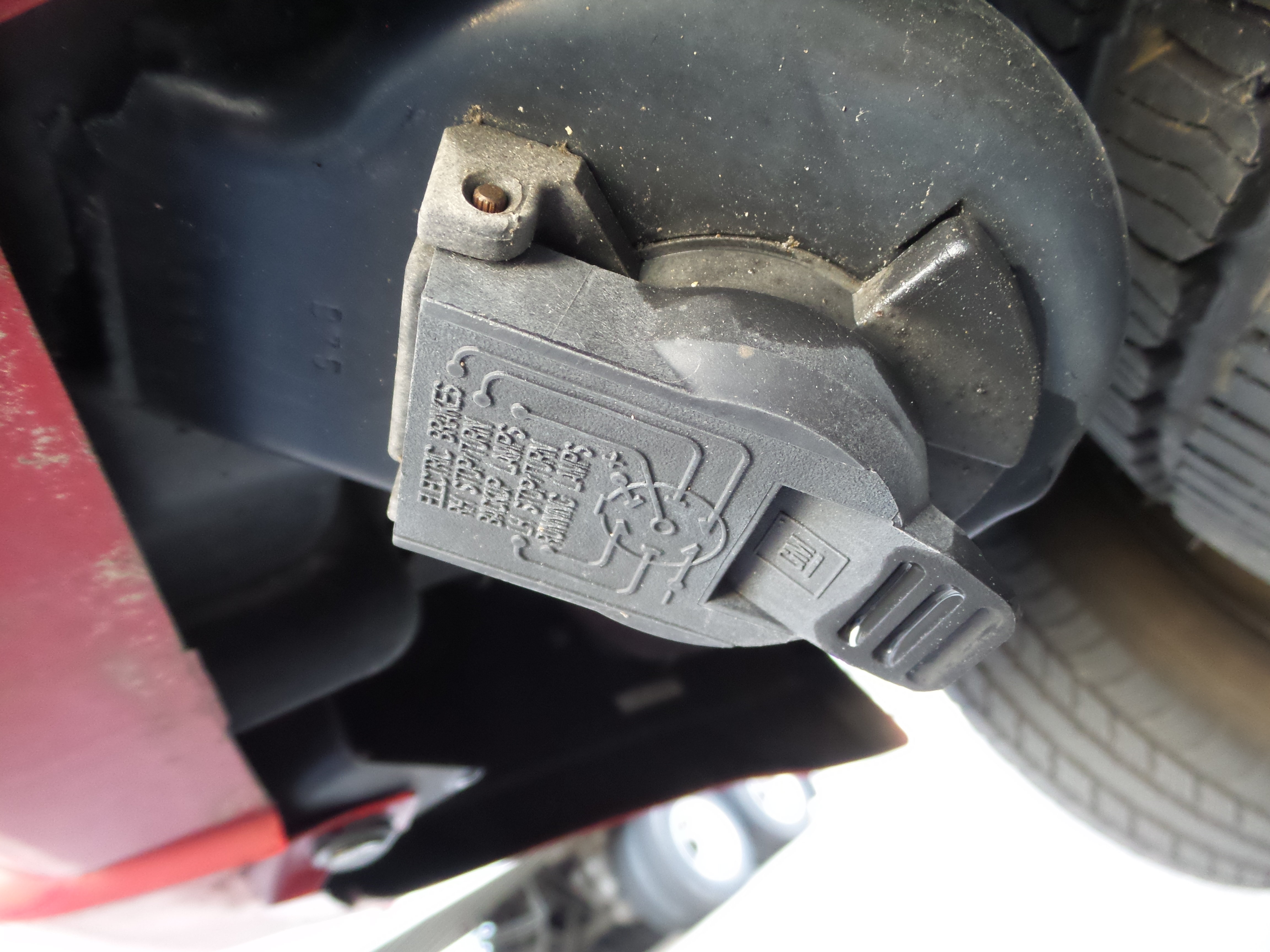 Used 2002 Chevrolet TrailBlazer LS w/ Preferred Equipment Group RWD image 8