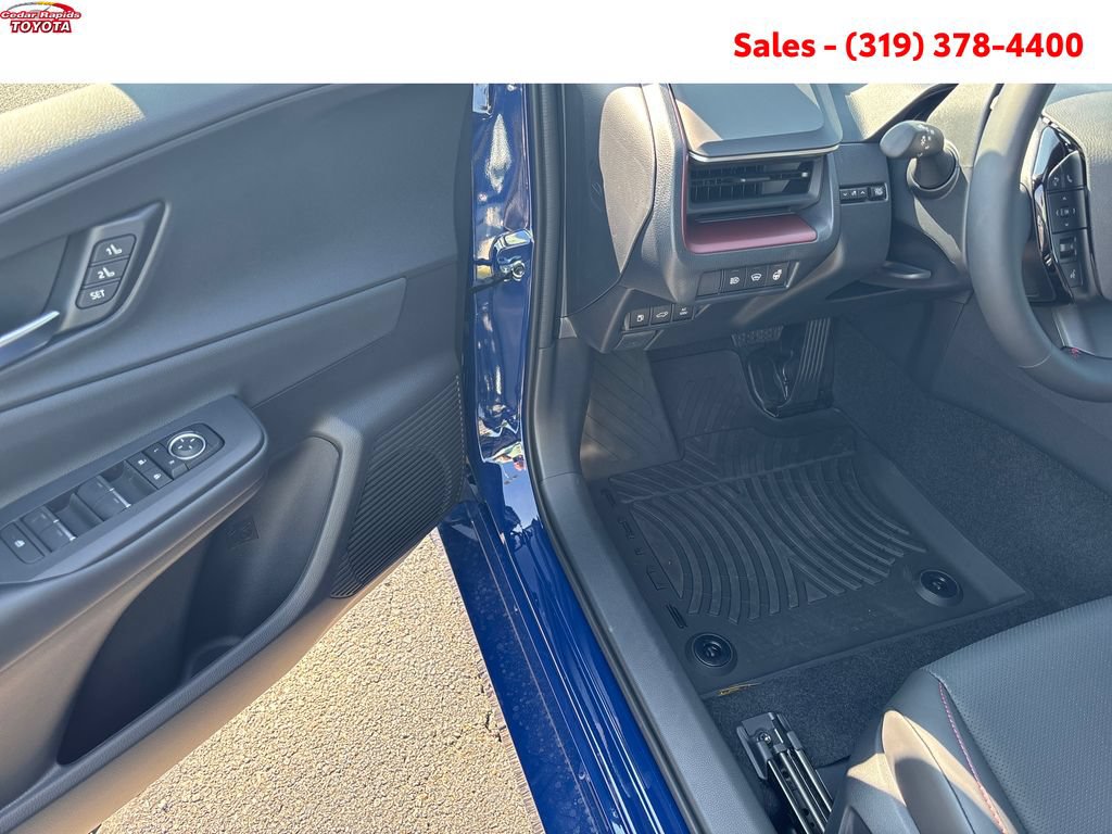 New 2026 Toyota Prius Plug-In Hybrid w/ Limited Premium Package FWD image 10