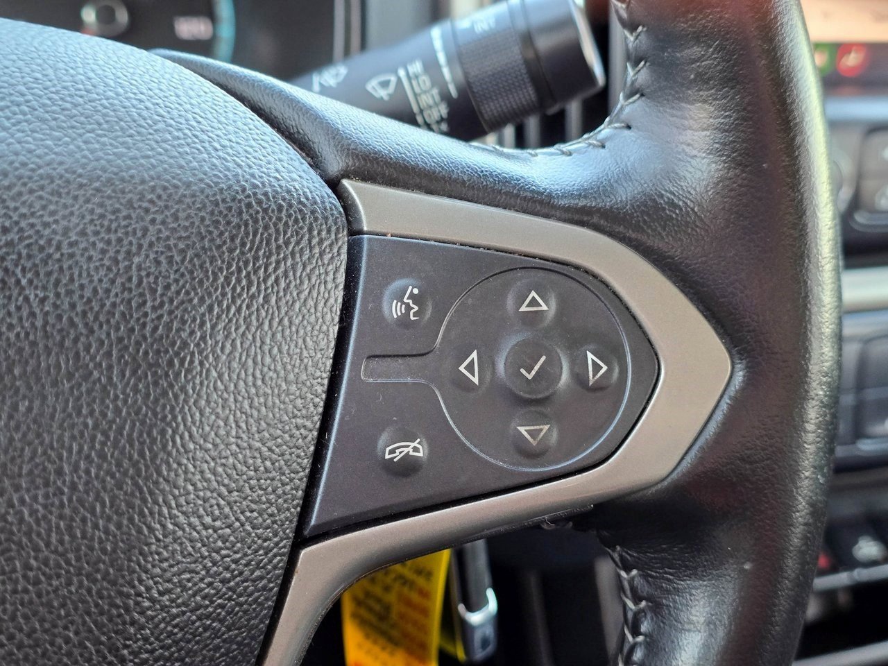 Used 2022 Chevrolet Colorado Z71 image 24