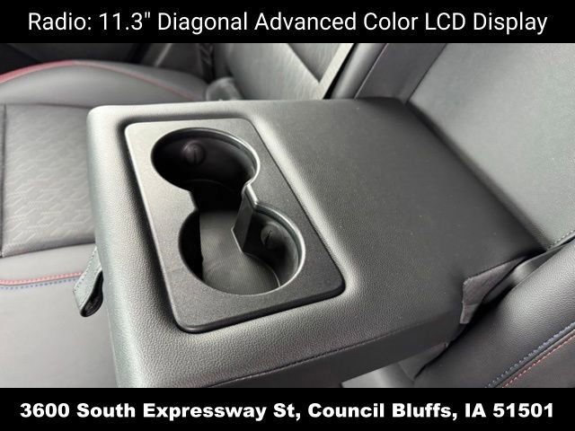 Used 2025 Chevrolet Equinox RS w/ Safety and Technology Package AWD/4WD image 14