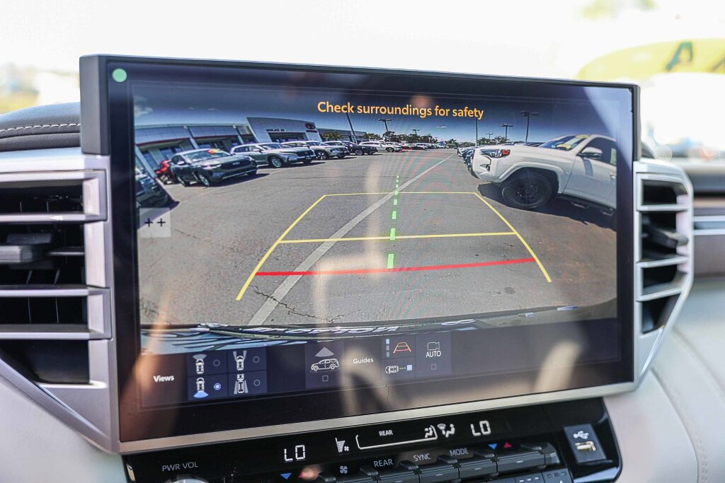 Certified 2025 Toyota Sequoia Capstone AWD/4WD image 18