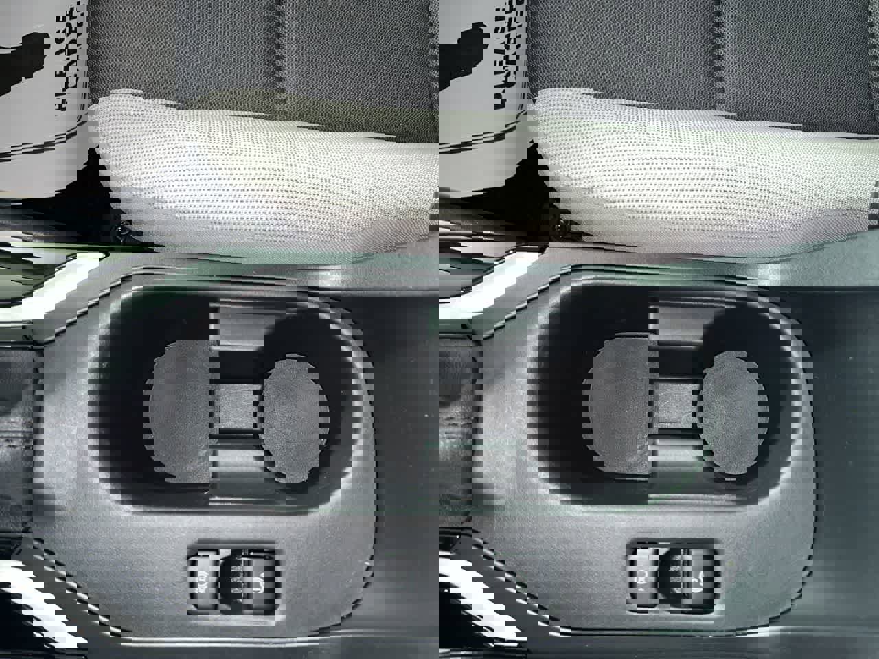 Used 2023 Toyota Corolla LE image 21