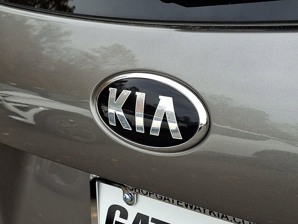 Used 2017 Kia Sorento LX image 30