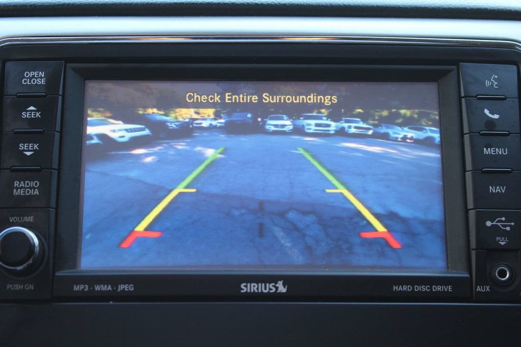 Used 2013 Jeep Grand Cherokee Overland RWD image 21