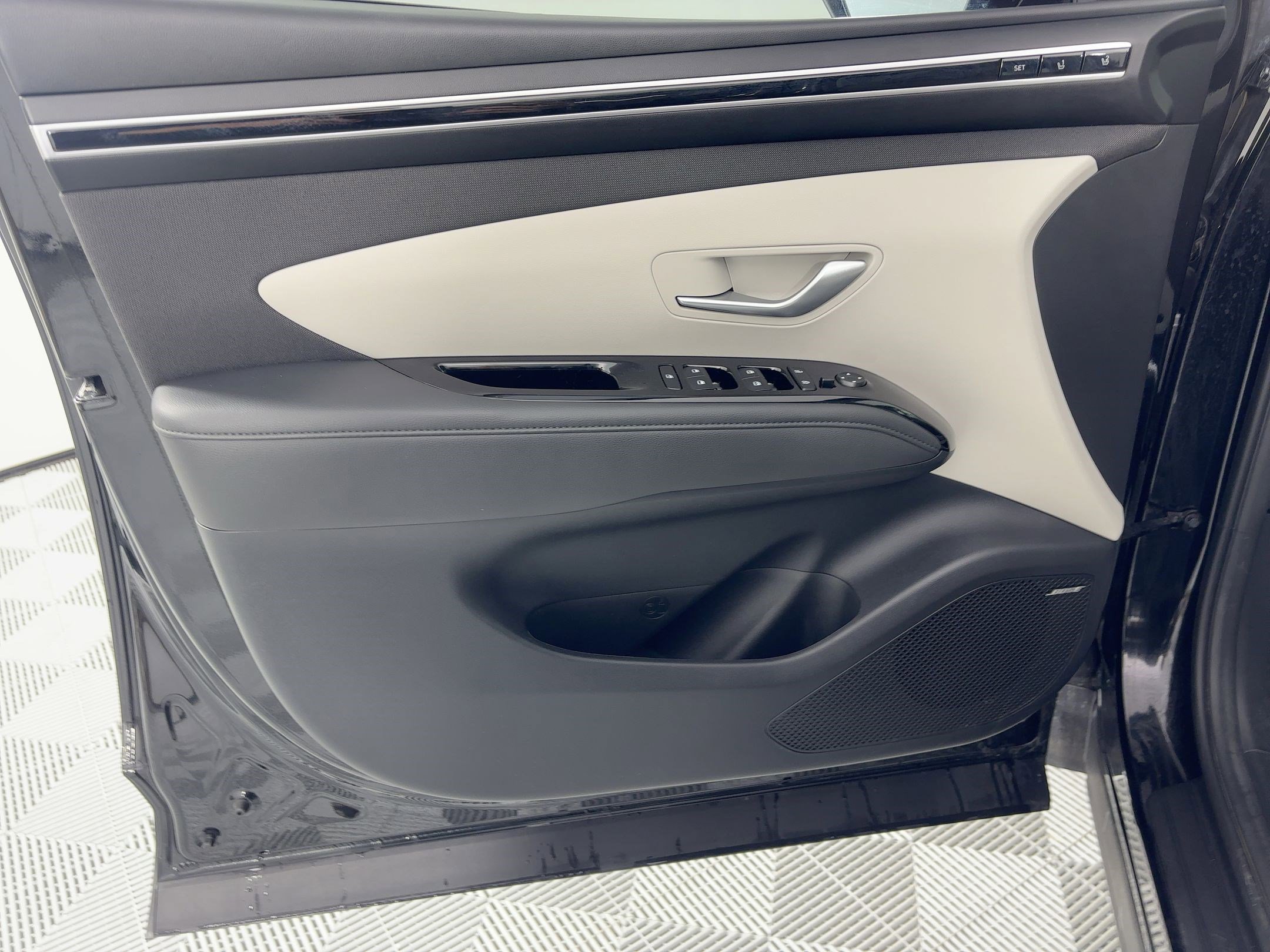 Used 2024 Hyundai Tucson Limited image 20