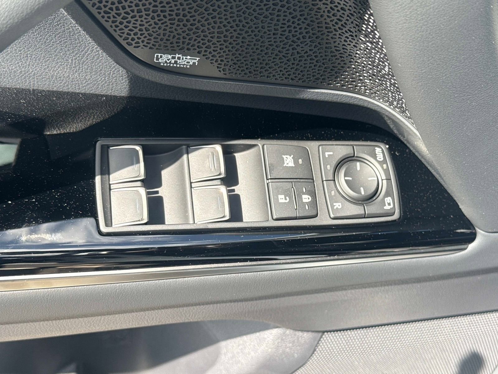 New 2026 Lexus LX 700h F Sport image 18