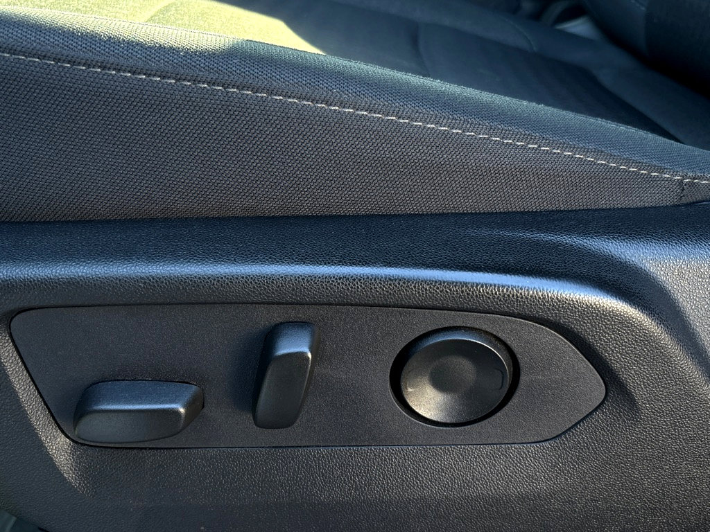 New 2024 Chevrolet Silverado 2500 Custom w/ Custom Value Package image 5