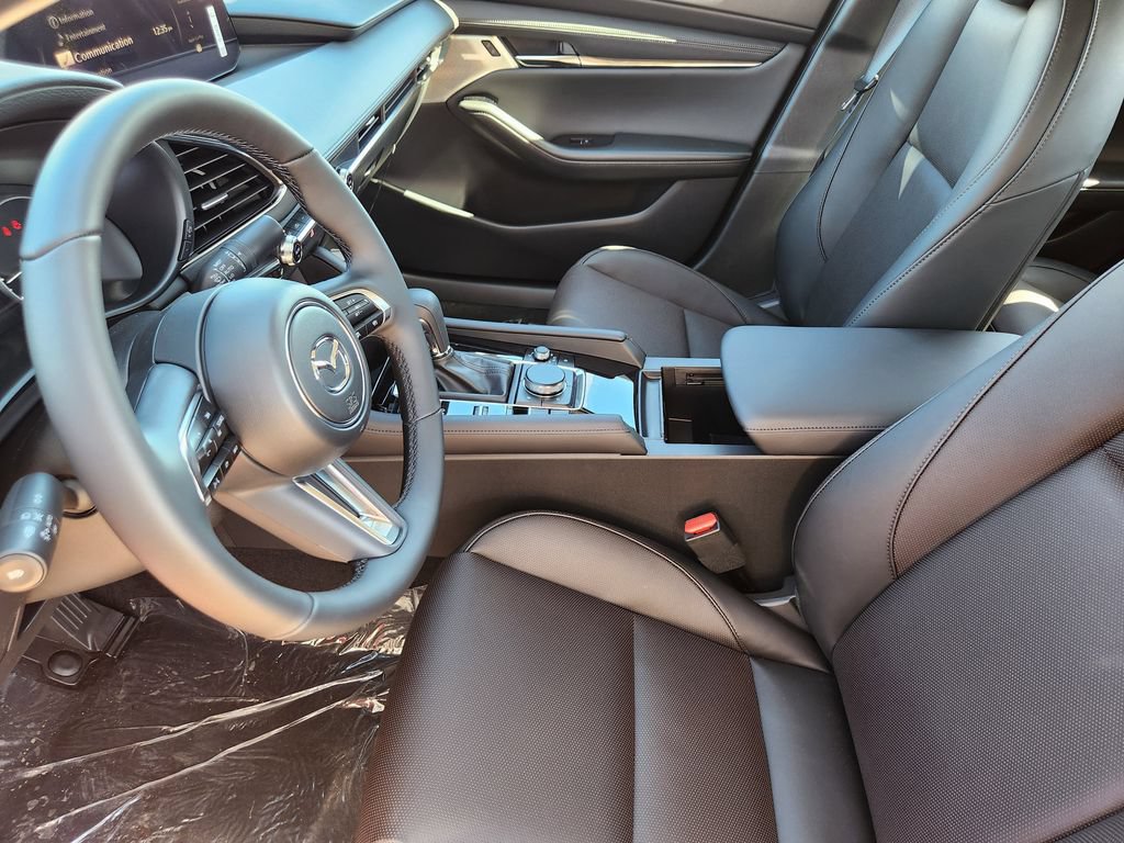 New 2026 MAZDA MAZDA3 2.5 Turbo Sedan w/Premium Plus AWD/4WD image 4