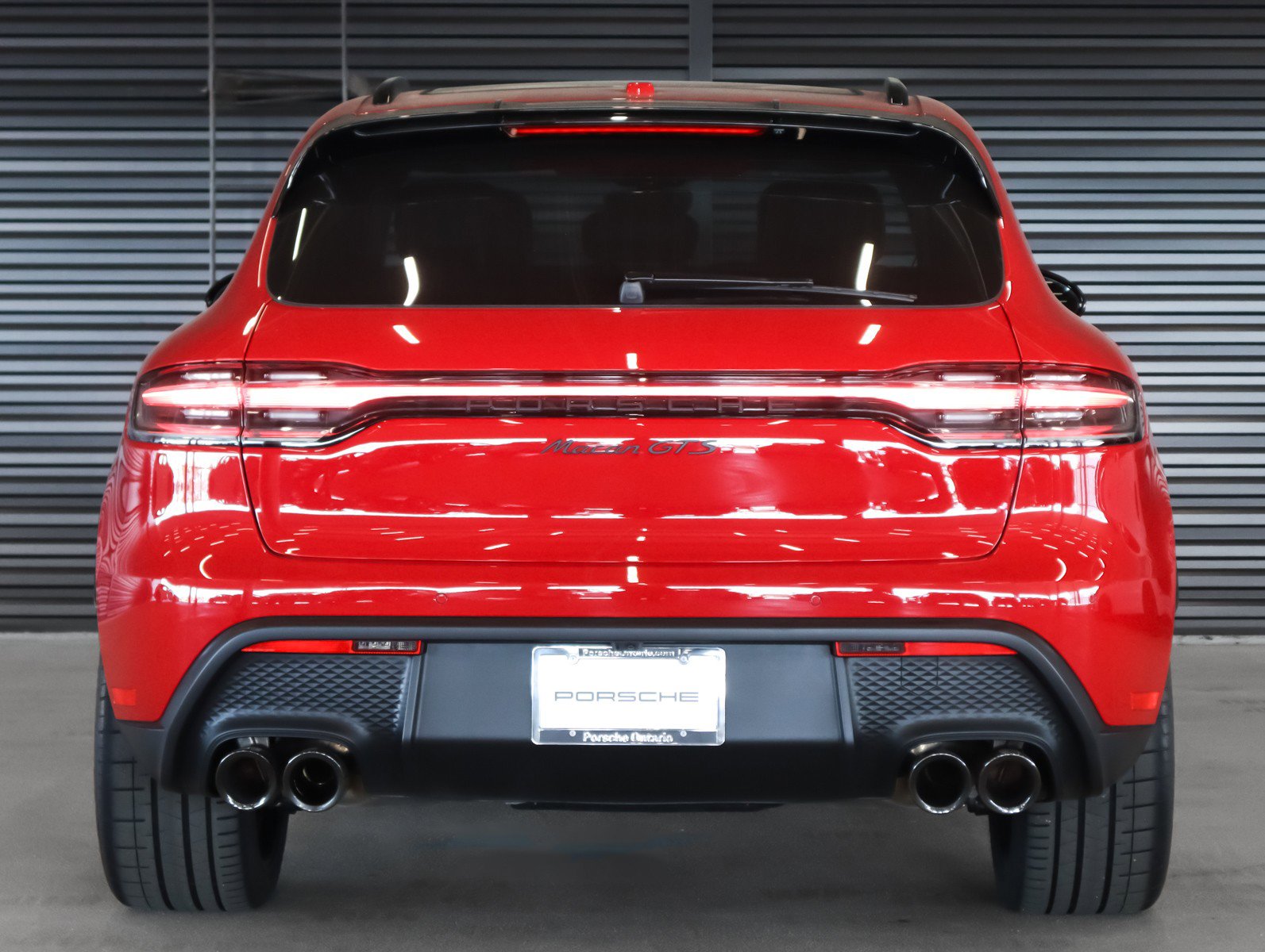 Used 2026 Porsche Macan GTS image 9