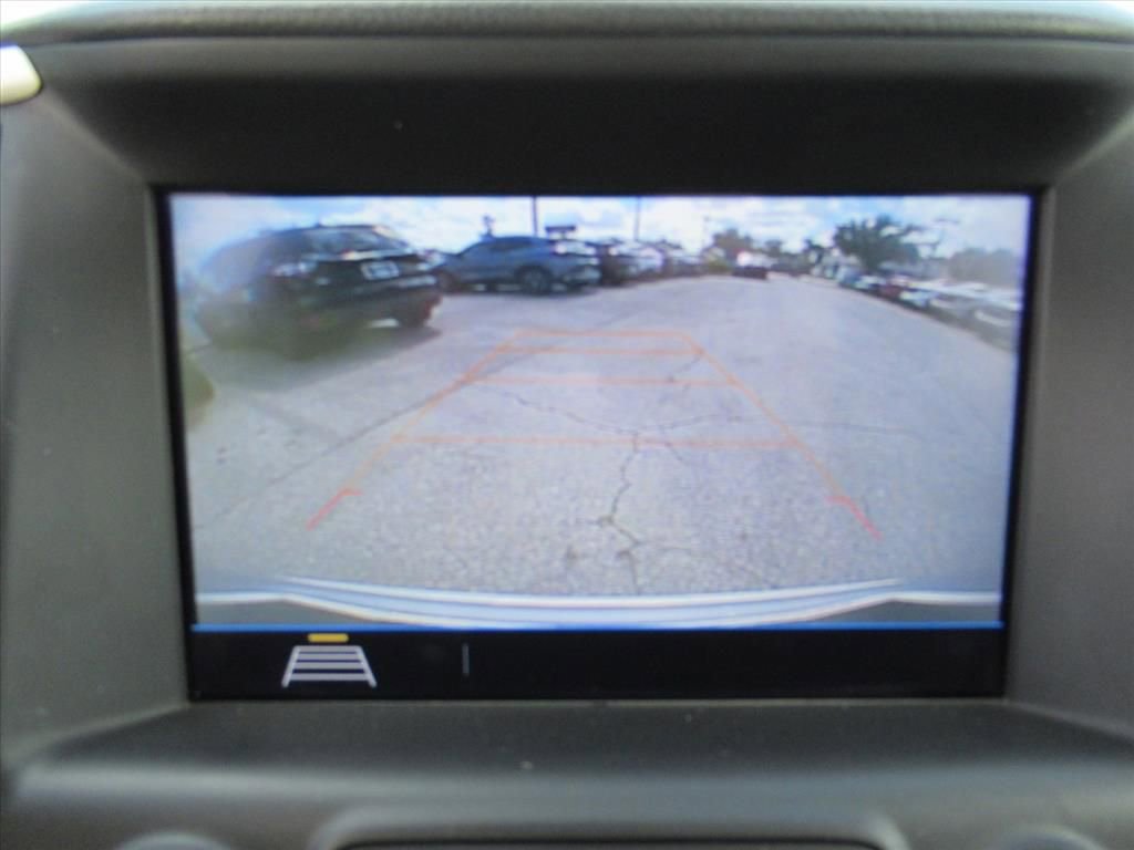 Used 2018 GMC Terrain SLE w/ Driver Convenience Package FWD image 26