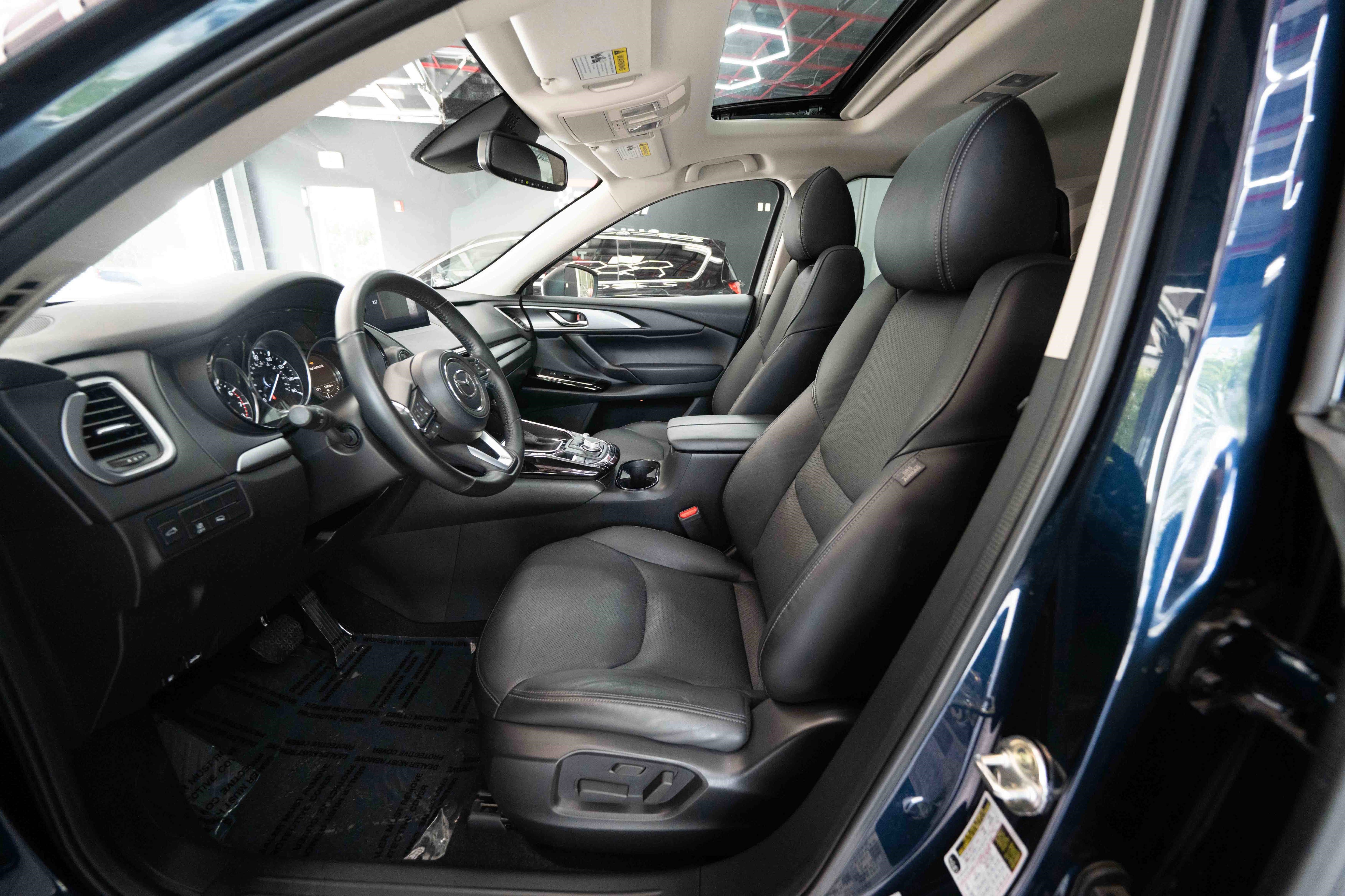 Used 2023 MAZDA CX-9 Touring image 9