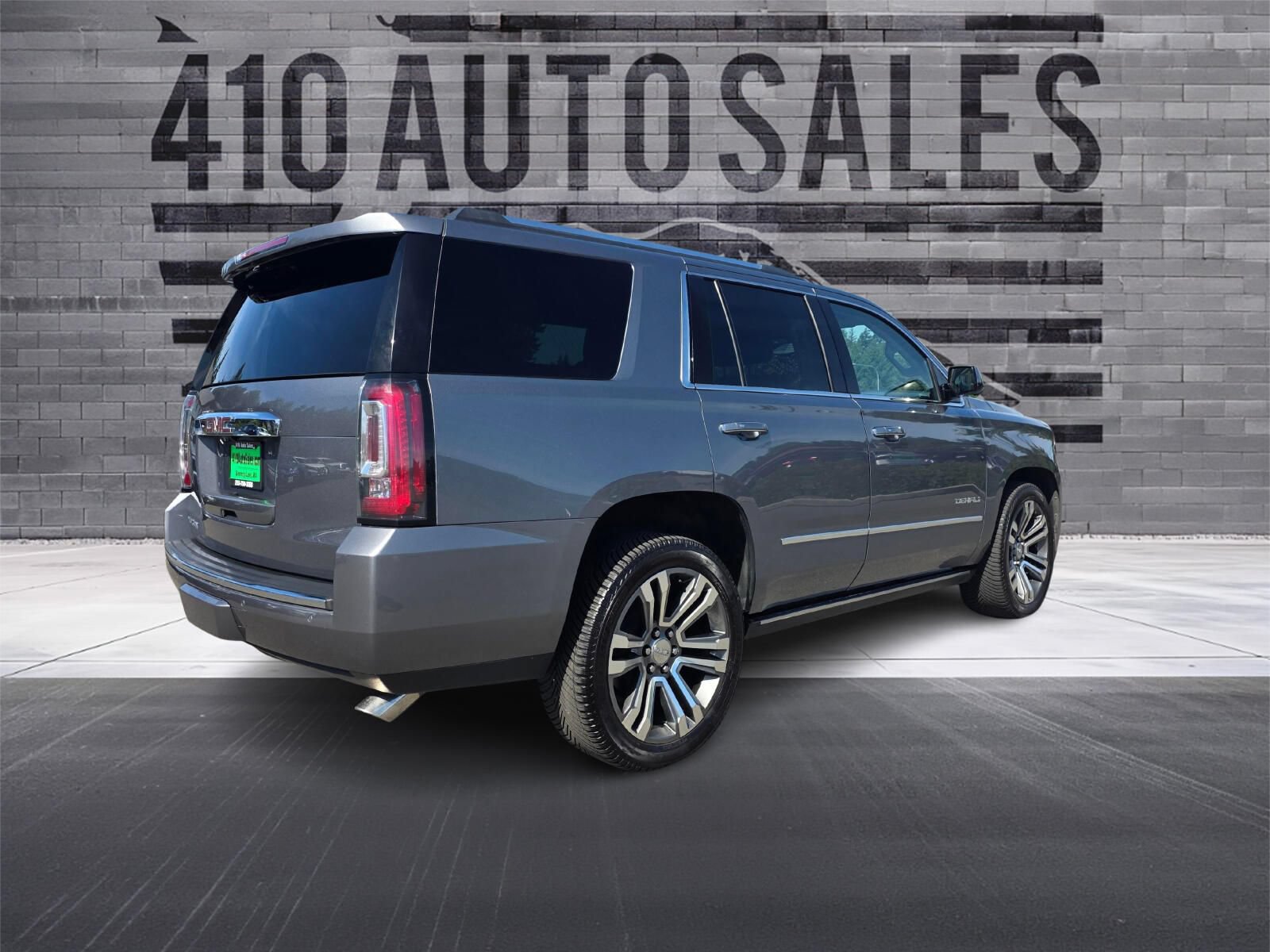Used 2019 GMC Yukon Denali w/ Denali Ultimate Package AWD/4WD image 3
