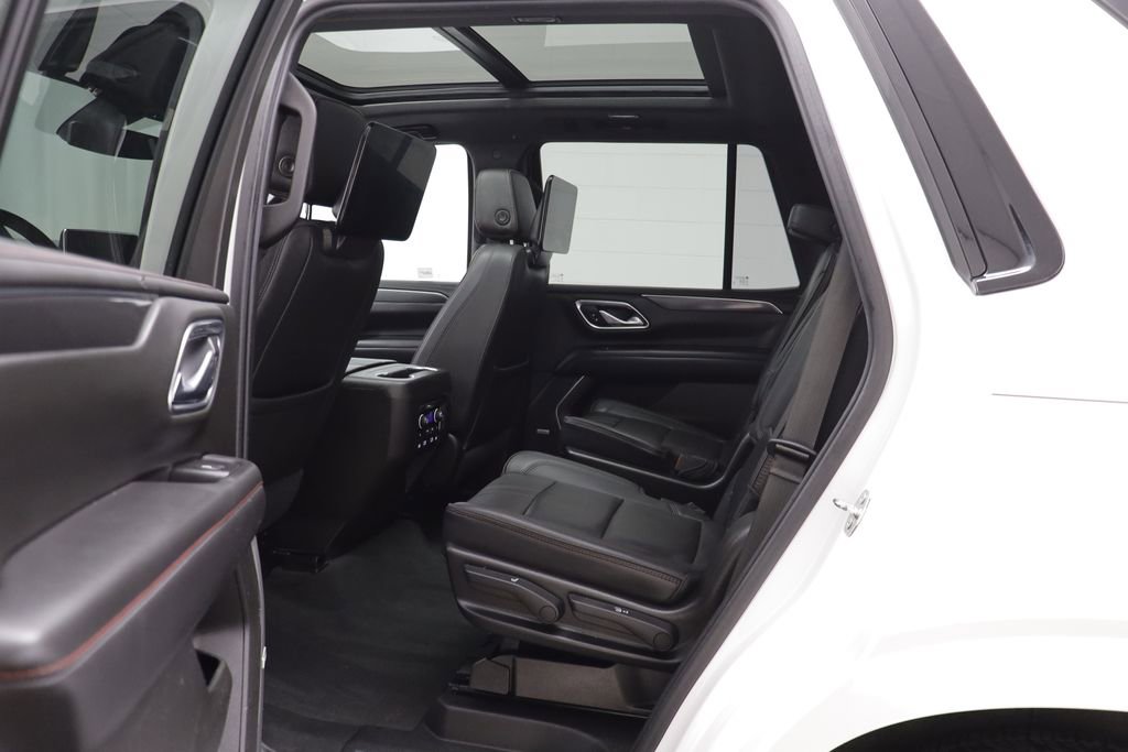 Used 2021 Chevrolet Tahoe RST w/ Luxury Package image 14