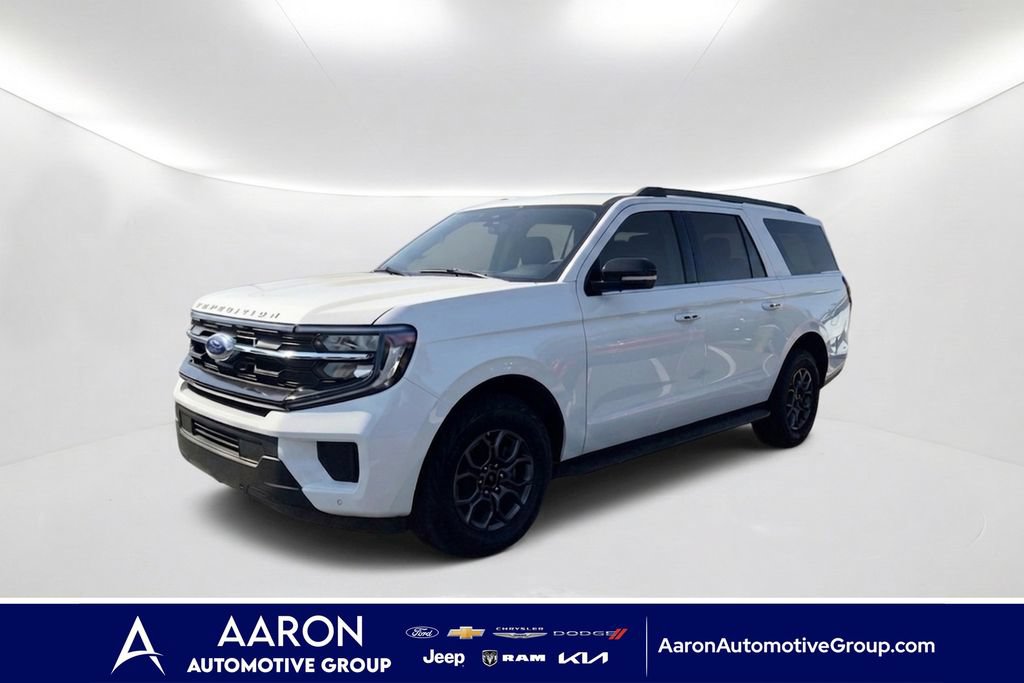 Used 2025 Ford Expedition Max Active RWD image 1