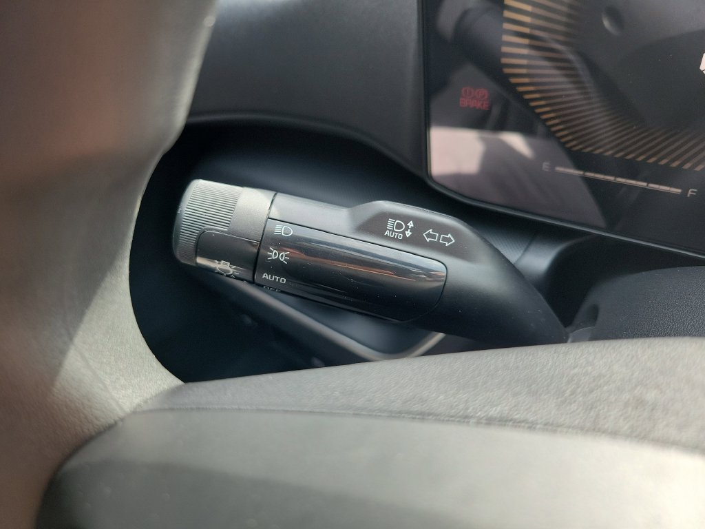 New 2026 Kia K4 FWD image 27