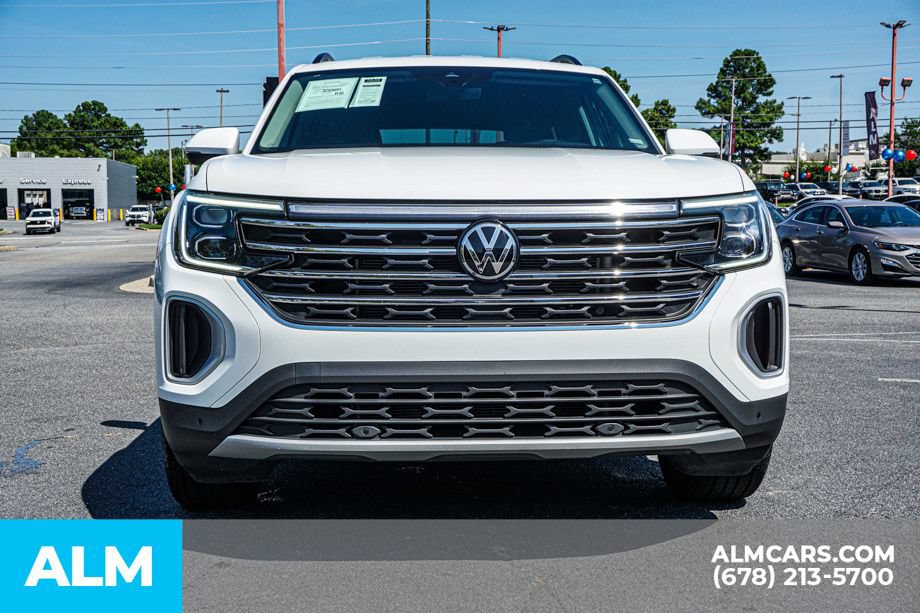 Used 2025 Volkswagen Atlas SE FWD image 9