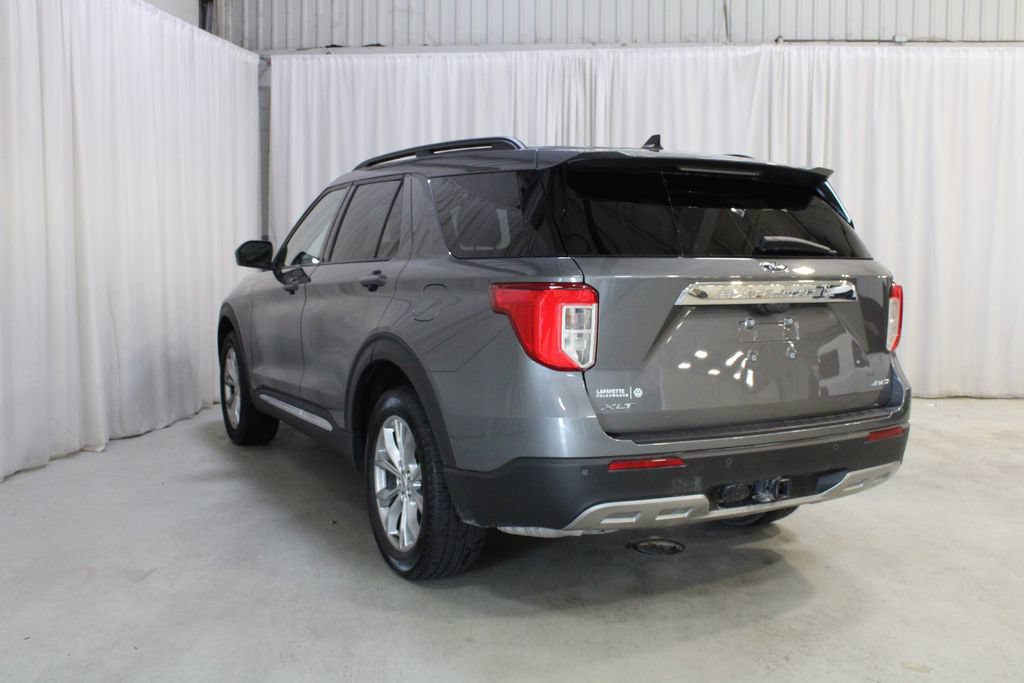 Used 2023 Ford Explorer XLT w/ Equipment Group 202A AWD/4WD image 25